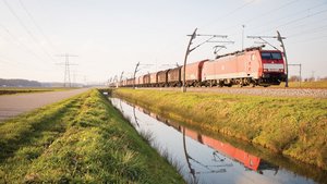 Freight train on the track Fot. Stefan Verkerk